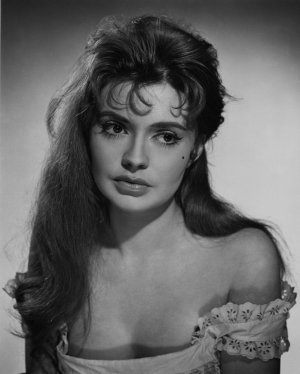 Yvonne Monlaur - RIP