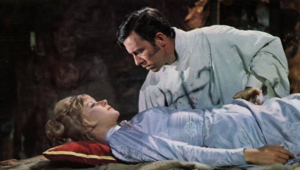 plague of the zombies 7