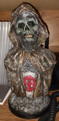 blind dead bust