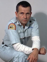 Ian Holm